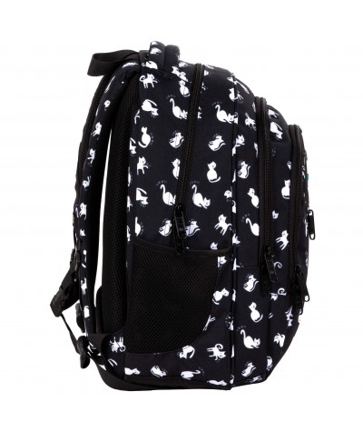 Czarno-biały plecak BackUP koty do szkoły O34