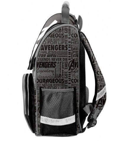 Tornister dla chłopca z Avengers Marvel Paso czarny z logo do 1 klasy