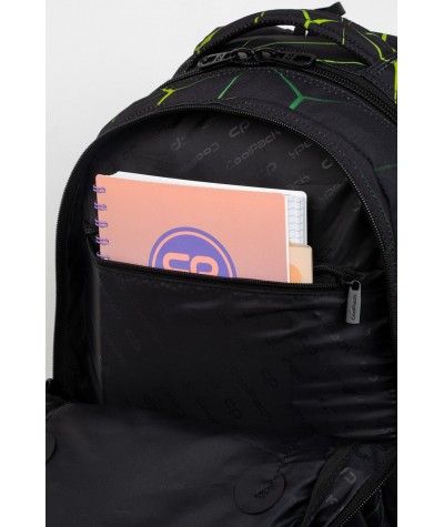 Czarny plecak szkolny młodzieżowy CoolPack QUAKE 4 przegrody DRAFTER CP 28L