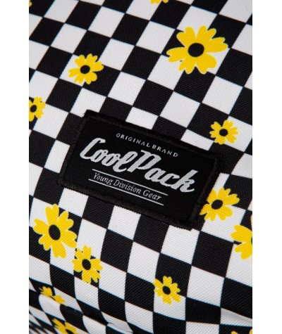 Mały plecak damski szachownica kwiaty CoolPack CHESS FLOW stokrotki SLIGHT CP