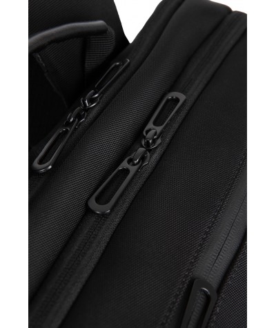 Plecak na laptop 15,6 cala biznesowy r-bag Boser podróżny czarny
