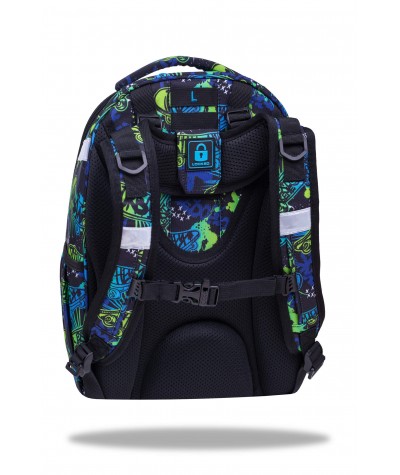 Tornister dla chłopca z paskiem piersiowym