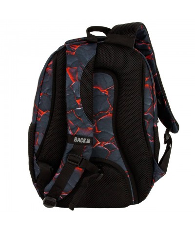 Wyprofilowany tył plecaka dla nastolatka