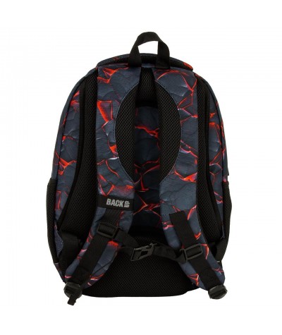 Plecak z paskiem piersiowym, regulowane szelki