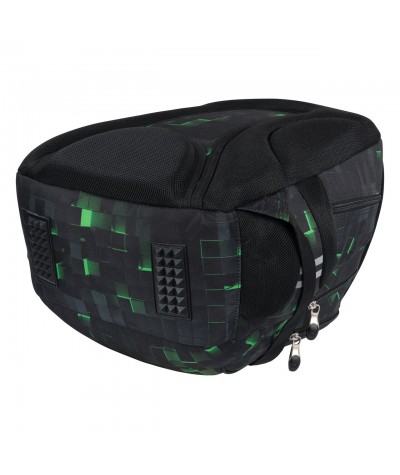 Wzmocnione dno w plecaku do 1 klasy ST.RIGHT