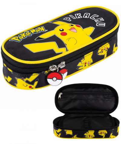 Czarny pi&oacute;rnik z pikachu pokemon SASZETKA USZTYWNIONA ST.MAJEWSKI