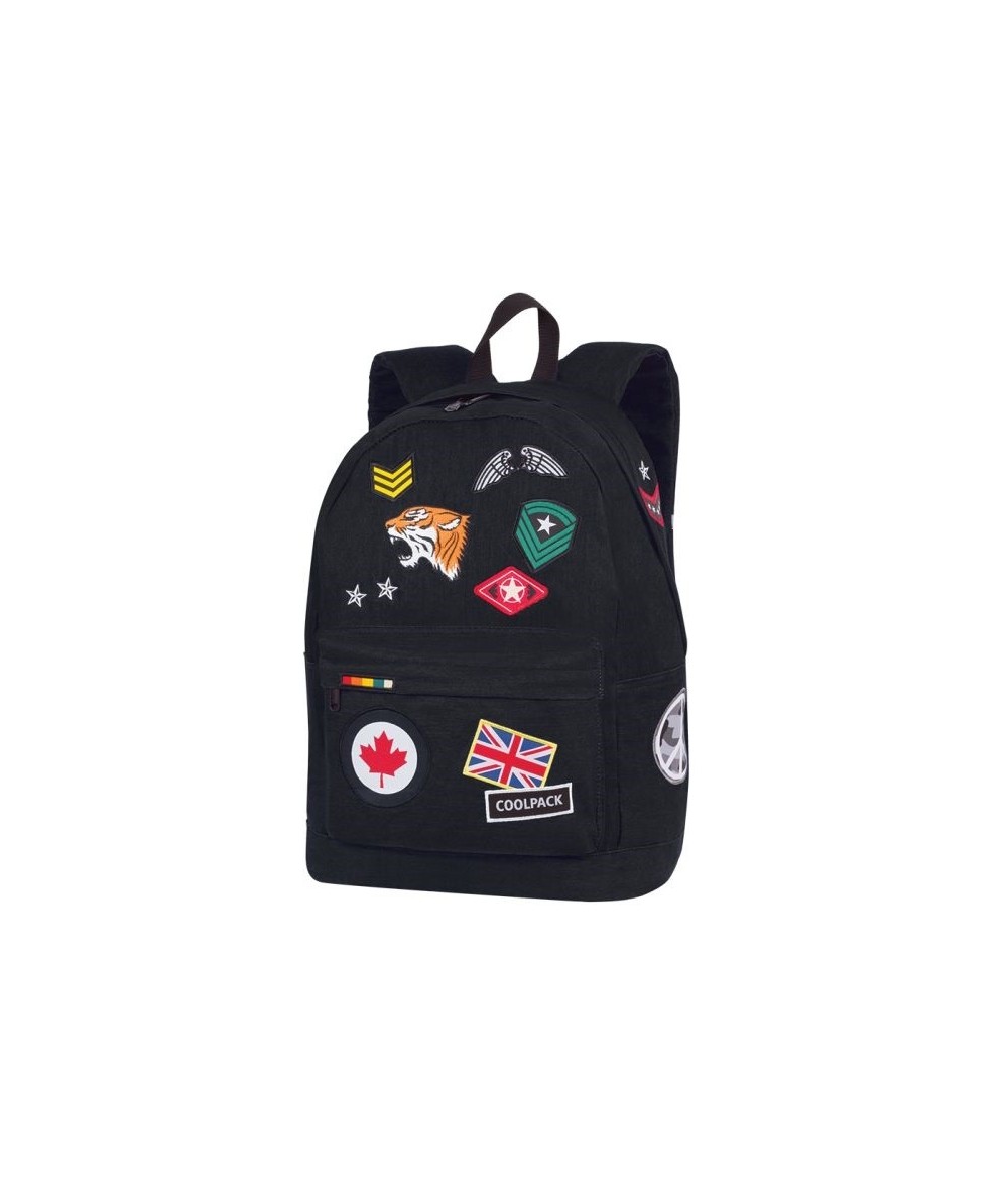 Plecak miejski CoolPack CP CROSS czarny z naszywkami BADGES BLACK, czarny plecak z naszywkami, plecak naszywki militarne