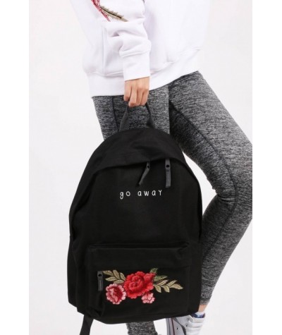 Plecak z haftowaną różą czarny, plecak z napisem go away
