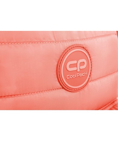 Różowy plecak pikowany mały dla dziewczyny CoolPack Abby Peach Mellow logo