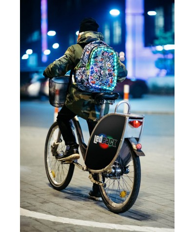 ŚWIECĄCY plecak młodzieżowy CoolPack CP JOY L TRIANGLES w trójkaty LED