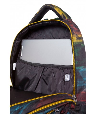 Kolorowy plecak szkolny dla chłopca  5 przegród CoolPack Hyde College kieszeń na laptopa
