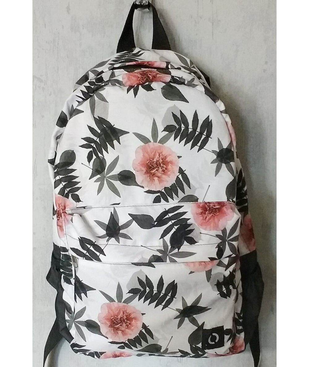 Biały plecak w kwiaty do szkoły 1 przegroda dla dziewczyny