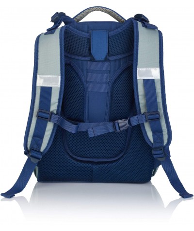 Tornister plecak szkolny z anatomicznie profilowanymi plecami Real Madryt dla chłopca RM-170 niebieski