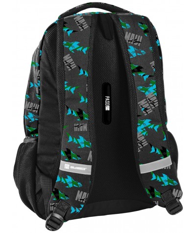 Czarny plecak z profilowanymi plecami szkolny z rekinami Paso Maui