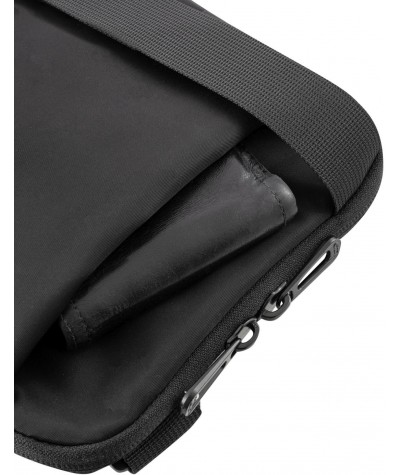 Czarna torebka męska na ramię 3 kieszenie CoolPack Clip mała